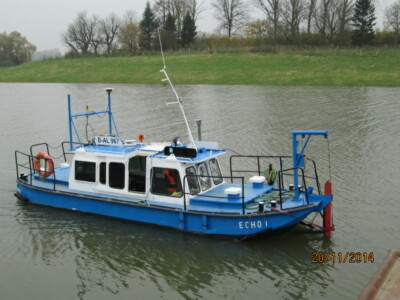 kompletter Antrieb Boot 74 kW  Volvo-Penta Z-Antrieb , AT-Deutz BF4L1013 E