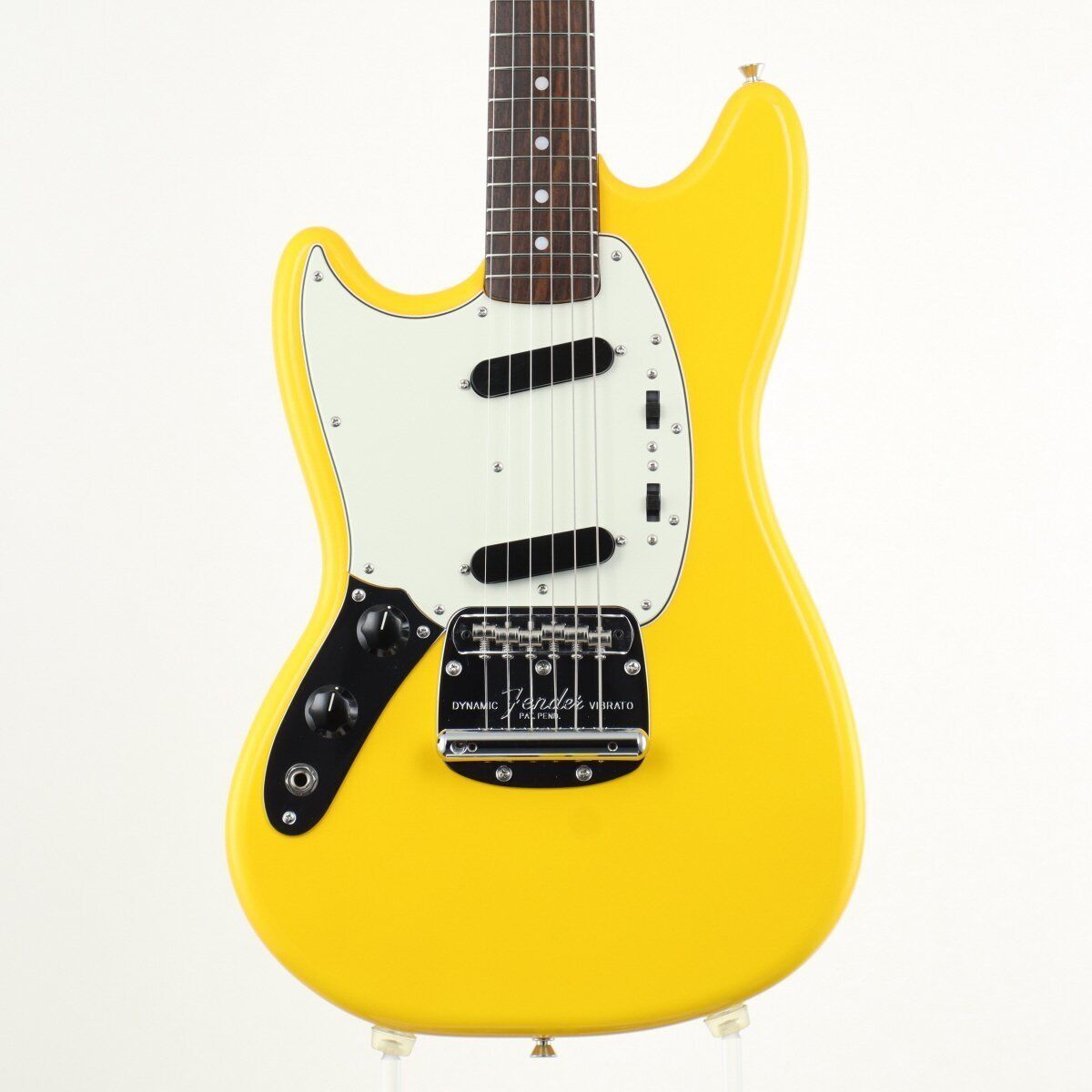 Fender Made in Japan Traditional 60s Mustang Refinish Yellow Fender Made in Japan Traditional 60s Mustang Refinish Yellow