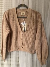 Elie Tahari. 53 Wool.....47 Cotton Sz M Beige Sweater J6