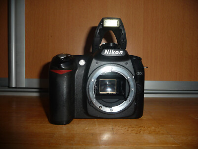 Nikon D 50 / 6.1Mp DSLR