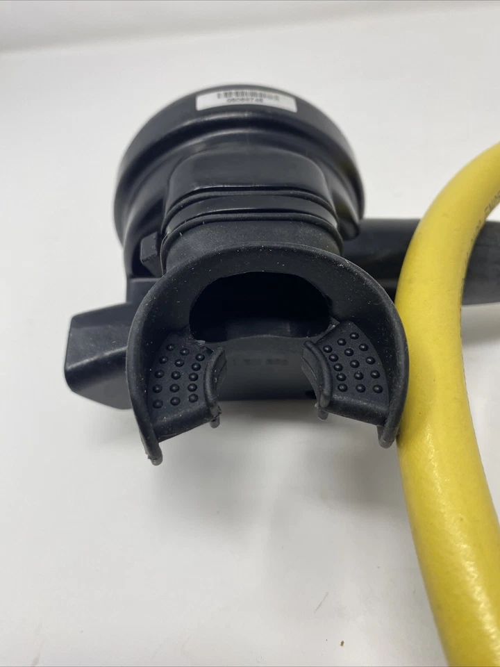 Aeris A1 Octo 2nd Stage Regulator Scuba Dive Yellow Octopus -2 - Image 4 of 4