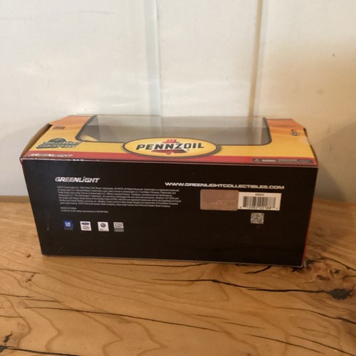 GreenLight Motor World Pennzoil Green Machine Set Of 5 #58025 New 2 Chases 1:64 - Picture 8 of 12