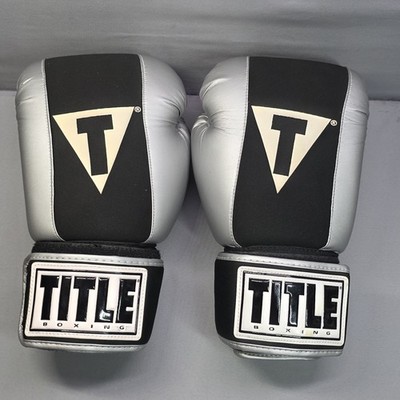 Title Boxing Gel World Bag Gloves - Black Gray Size Large Excellent Condition