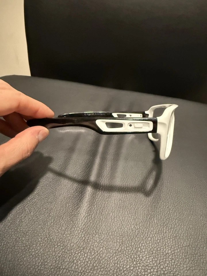 Marco Oakley Dispatch II 2 blanco pulido/negro pulido (iconos incluidos) Foto 4 de 4