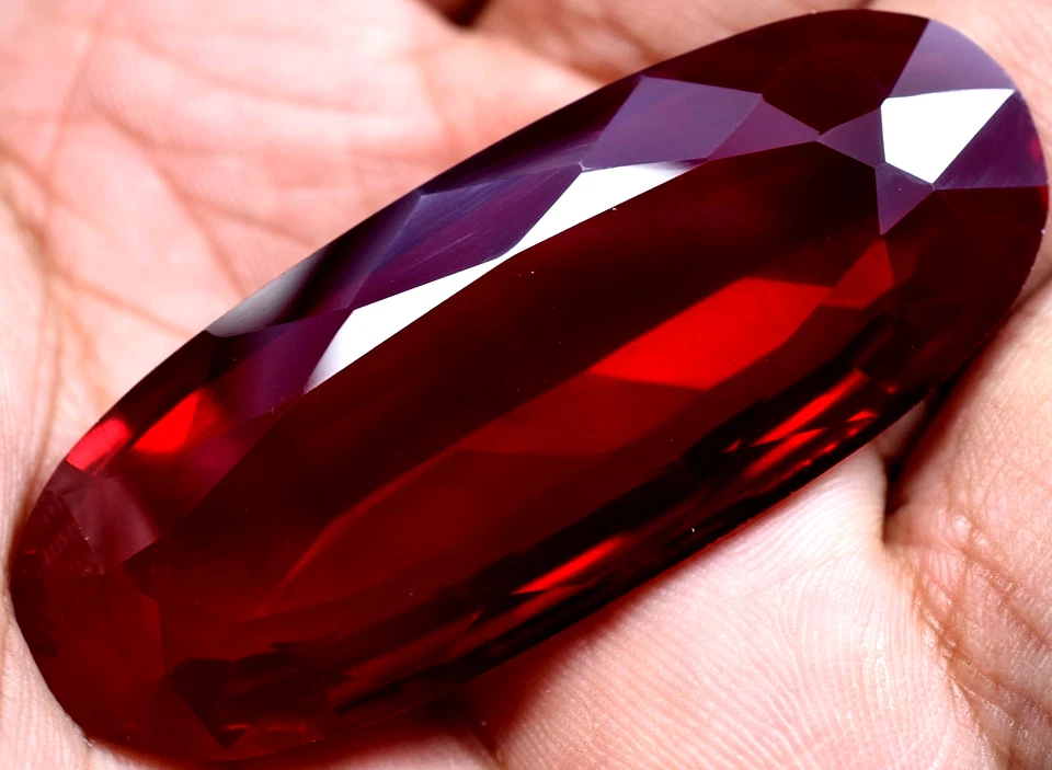Natural 145.60 Ct Blood Red Ruby Mozambique GGL Certified Loose Gemstone - Image 3 of 4