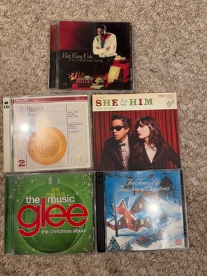 Lot of 5 Christmas CDs   Nat King Cole, She & Him, Glee, Handel Messiah 2CD + Ti