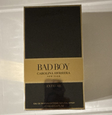 Carolina Herrera Bad Boy Extreme Eau de Parfum Spray 3.4 fl oz