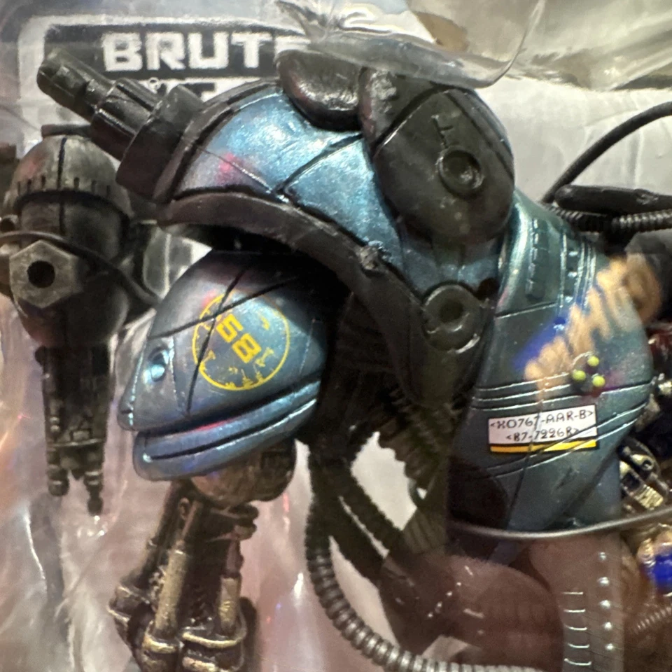 Raro 2005 Mcfarlane Toys Spawn Cyber Units Brute Unit 001 NUEVO EN CAJA Figura Foto 3 de 4