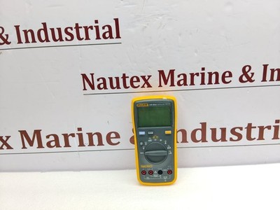 Fluke 15B MAX Digital Multimeter CAT III 600V 6000-Count Input Alert  NEW