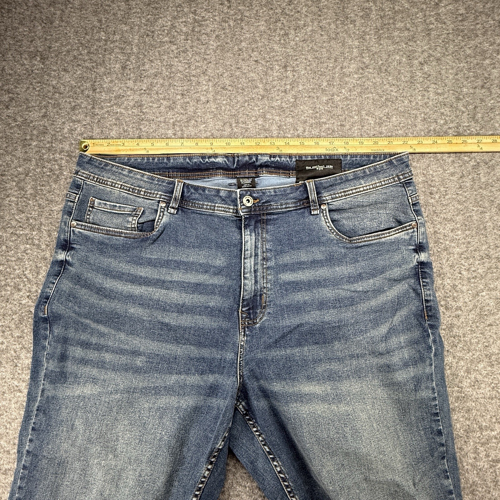 THE PERFECT JEAN NYC Mens Athletic Fit Jeans Blue Size 42x26 Stretch Denim