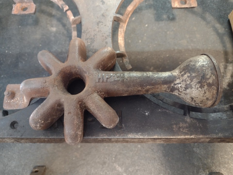 Vintage Wedgewood No. 21 TwoBurner Cast Iron Camp Stove, Parts/Repair