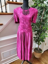 Vintage Sag Harbor Fuschia 100% Rayon Short Sleeve RoundNeck Long Maxi Dress 8