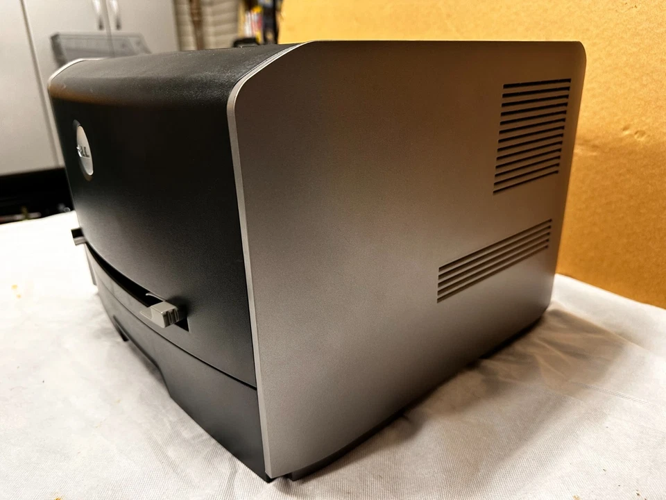 Dell 1720 Monochrome Duplex Laser Printer with Toner and drum. Not Working - Image 2 of 4