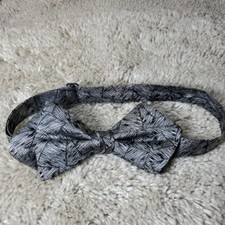 Mens Bow Tie Silver Geometric Formal Workwear Professional Party Tuxedo Free Shi