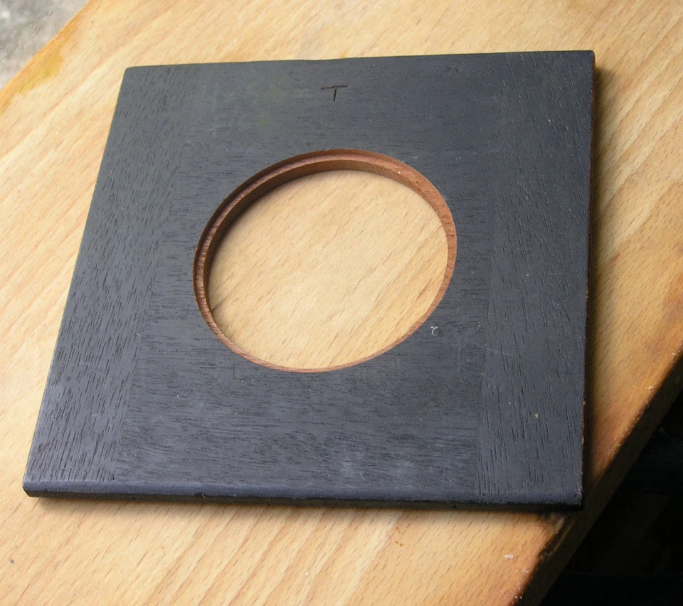 vintage  wooden  lens board 5.5"  139mm square  used copal compur 3 6.3mm thick - Image 2 of 4