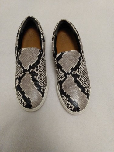 huaraches snake print