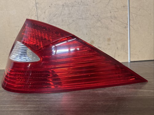 06-08 Mercedes W219 CLS500 CLS550 Tail Light Tail Lamp Rear Right Side OEM - Picture 2 of 8