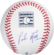 Top 10 Pedro Martinez Baseball Cards 26