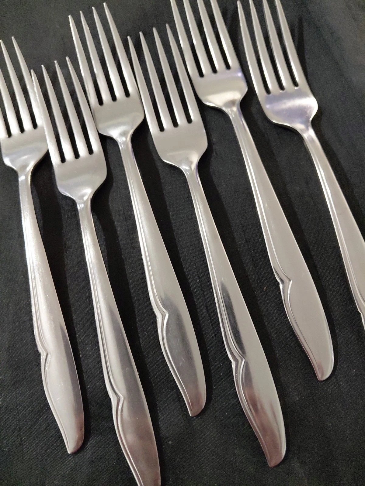 Oneida Profile Stainless Flatware