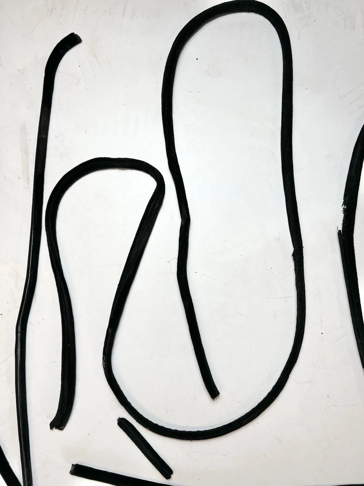 JUEGO DE TELA INTERIOR SELLO PUERTA JAGUAR XJ6 DAIMLER SOBERANO 1980-1994 Foto 3 de 4