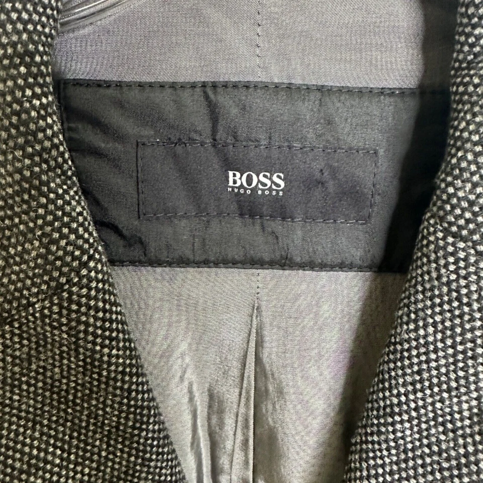 Hugo Boss Stratus 1 Mens 42R Gray Wool Blend Overcoat Classic Fit - Image 3 of 4
