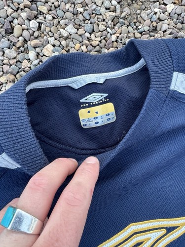 Maglia manica lunga vintage Umbro Pro Training - taglia media - P2P 23” - anni 90 - Foto 3 di 5