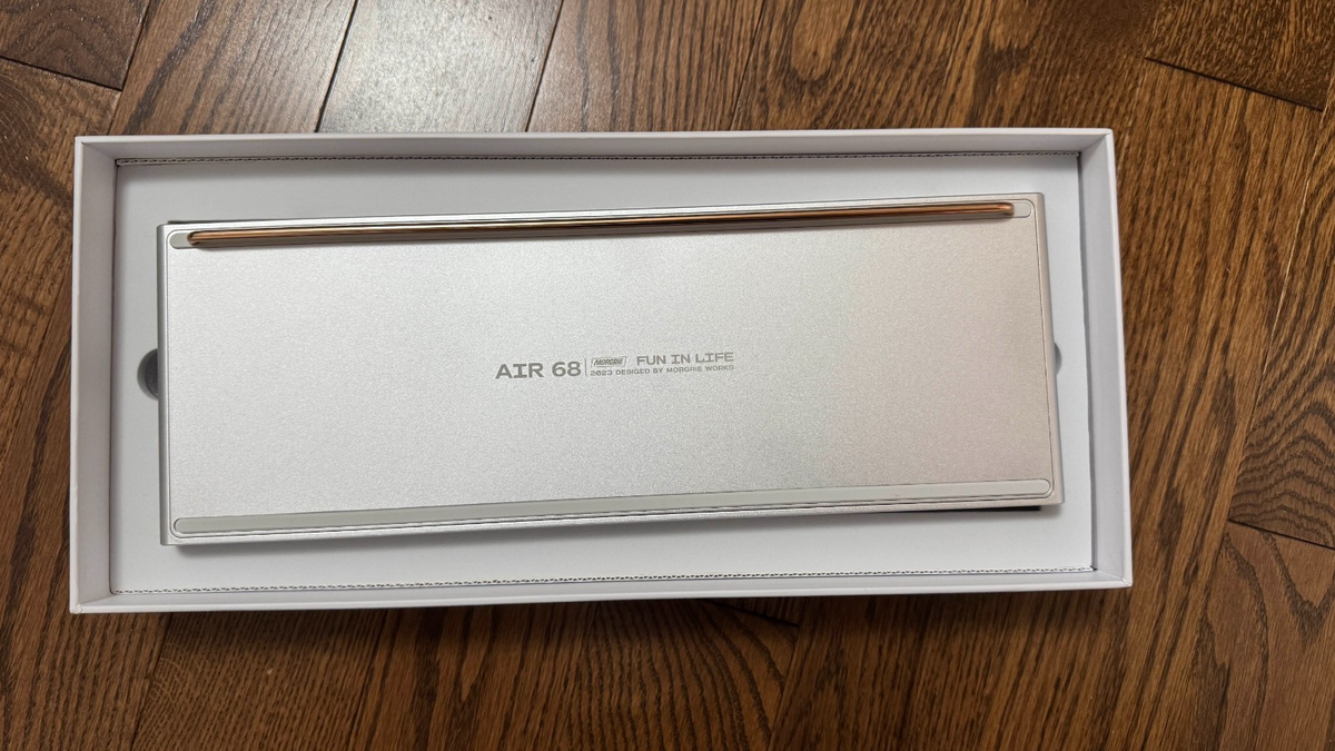 Morgrie AIR68 (Silver) – Ultra-Slim Low Profile Mechanical