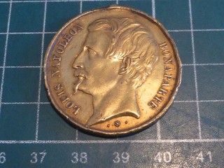 MEDAILLE LOUIS NAPOLEON BONAPARTE 1851 QUALITE TTB ! (CHOC) 17 65gr !