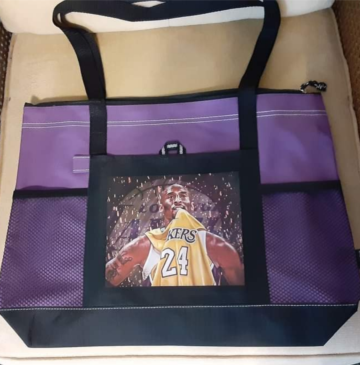 KOBE BRYANT LAKERS CUSTOM TOTE PURSE SPORTS GYM SCHOOL BEACH DIAPER BAG ZIPS