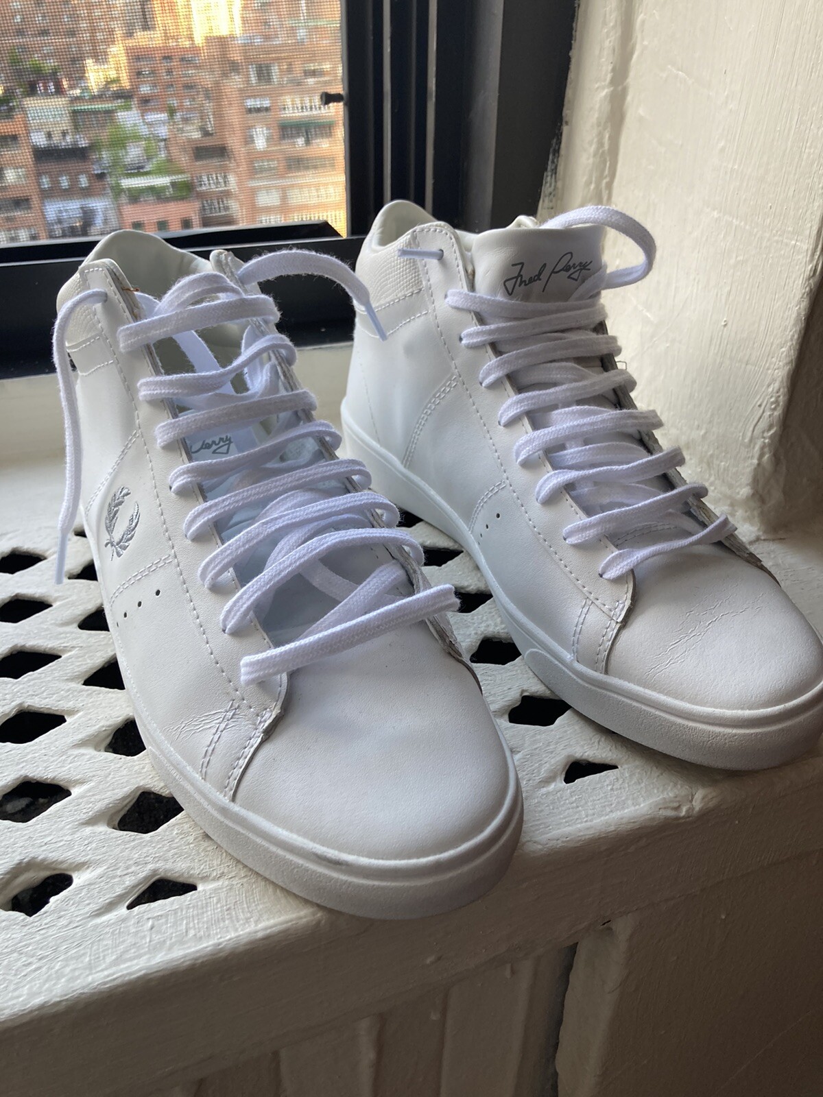 Drank modus opgraven Clean Fred Perry WOMEN high top sneakers WHITE leather Size 7 /38 Gently Used | eBay Drank modus opgraven Clean Fred Perry WOMEN high top sneakers WHITE leather Size 7 /38 Gently Used | eBay