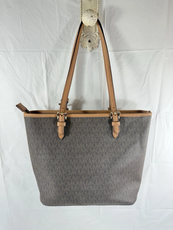 Bolso de Mano Michael Kors MK TZ Bolsillo a Presión Firma Marrón Foto 3 de 4