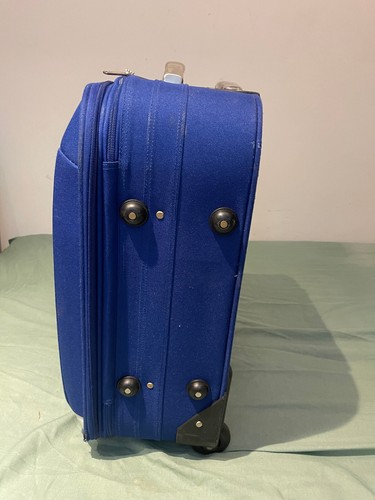 Pierre Cardin wheeled Cabin Travel Hand Luggage with extension 50X40X20 Cm - Picture 4 of 11