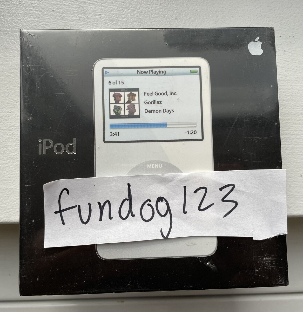 [美品] Apple iPod 第5世代 A1136 60GB ホワイト Apple iPod Video A1136 80 GB - 5th Generation - White (MA448LL/A