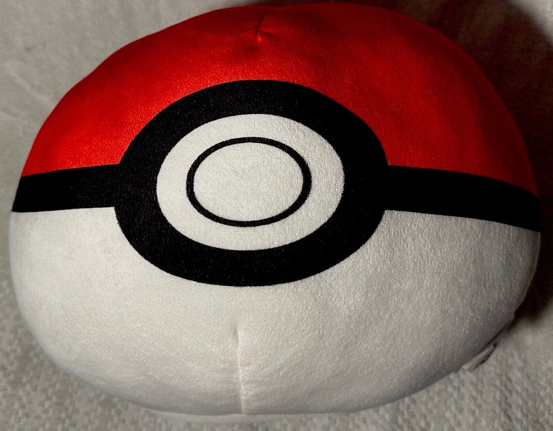 POKEMON - POKEBALL TRAVEL CLOUD PILLOW - NEW 9H X 14W