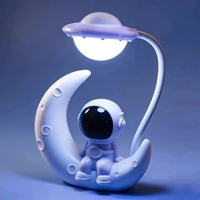 Astronaut Moon LED Night Light  USB Powered Desk Lamp, Creative Novelty Gift