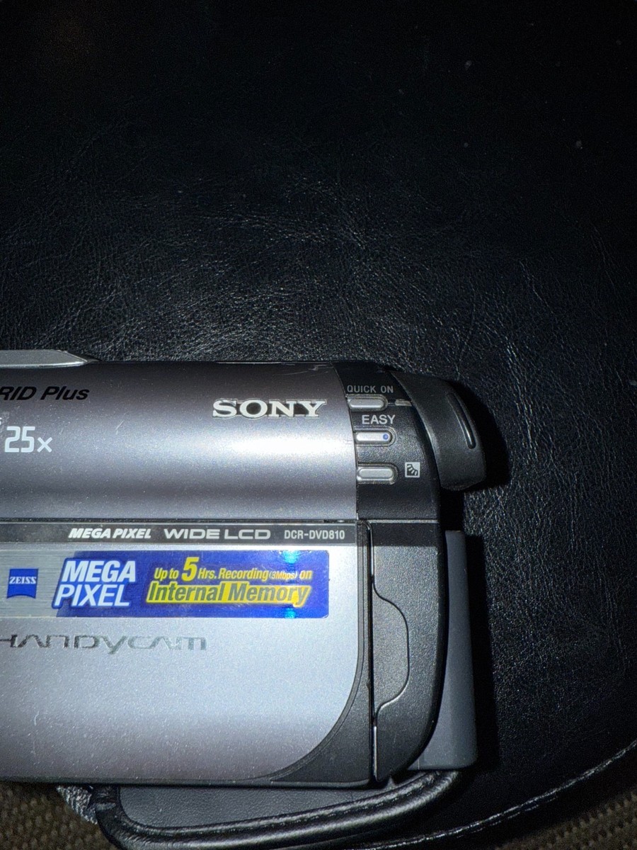 Sony DCR-DVD810 Silver 25x Zoom DVD Hybrid Plus Handycam Camcorder