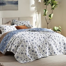 Floral Quilt Set King - Reversible Blue  White Quilt Bedding Set, Daisy