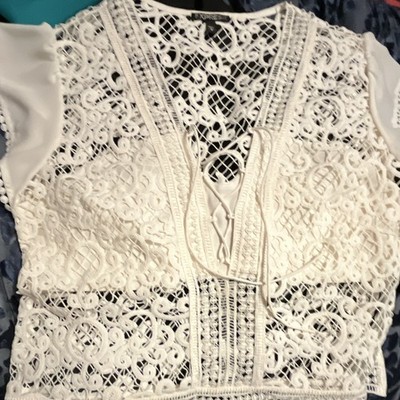 Express Women's White Floral Lace Sheer V-Neck Cap Sleeve Top Size S