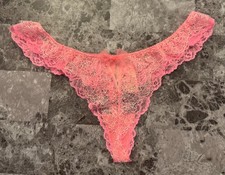NWT VICTORIA'S SECRET DREAM ANGELS XS CORAL FLORAL LACE RARE V STRING PANTIES