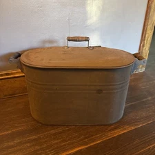 Antique Galvanized  Kettle Boiler With Lid Wash Tub Canning Wooden Handles