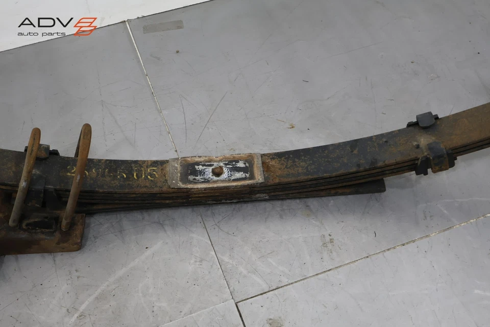 Hummer H3 2006-2010 suspensión trasera derecha lado pasajero hoja resorte OEM Foto 3 de 4