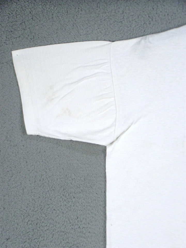 Camisa Jamaica Adulto Extra Grande Blanca Bordada Puntada Única De Colección Años 90 Hombre Foto 3 de 4