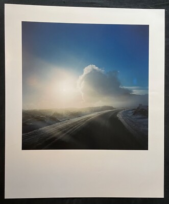 John Isaacs, i am happy because , Farbphotographie, 2001, handsigniert u datiert