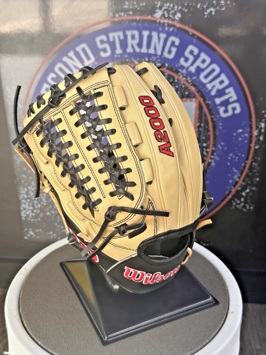 Guante De Beisbol Wilson A2000 D33 11.75in Lanzador Derecho | Envío gratis