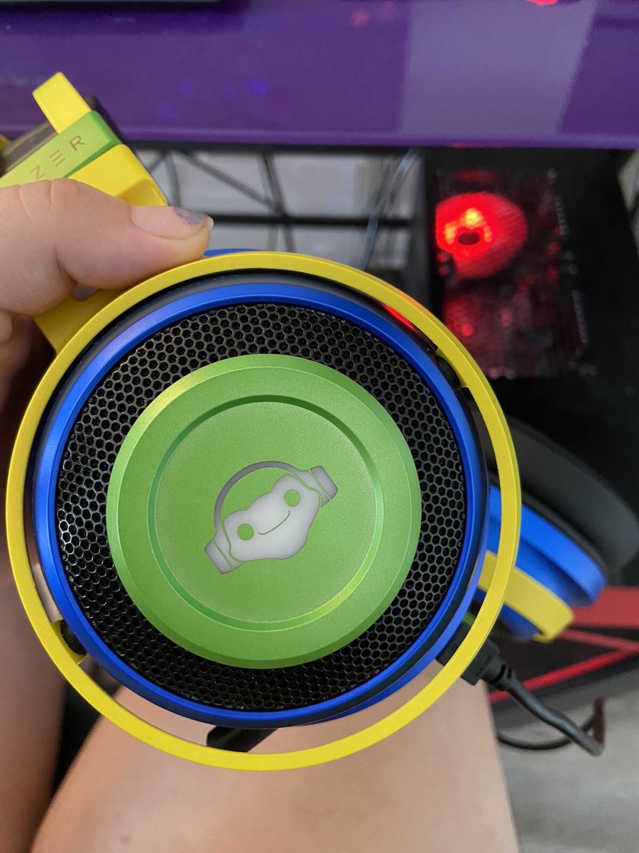 Razer Nari Ultimate Wired/Wireless Headband Headsets For Gaming