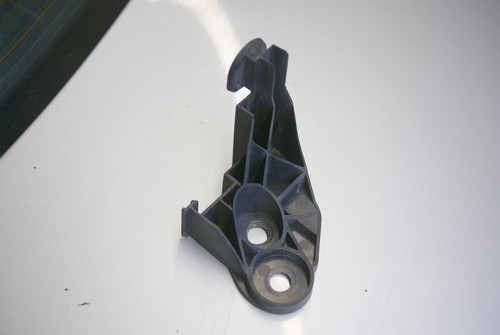 Vorne Links Stoßstange Halterung Stütze BMW 3 Serie E46 facelift 7030619