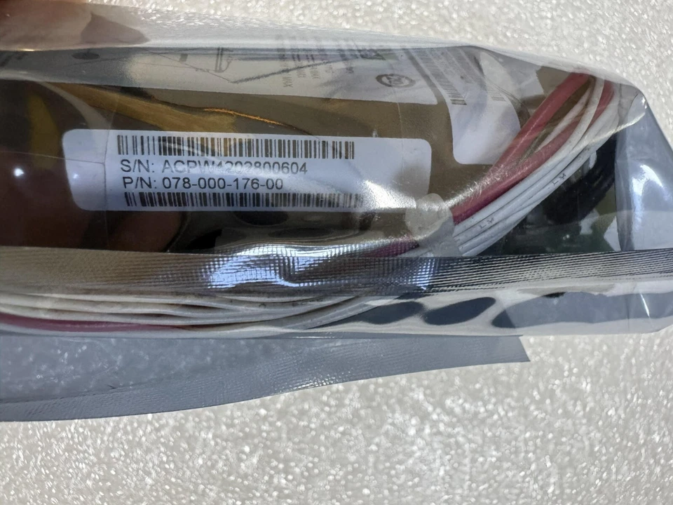 New 2024 EMC 078-000-177 078-000-176 PowerStore 5000T BBU - Image 3 of 4