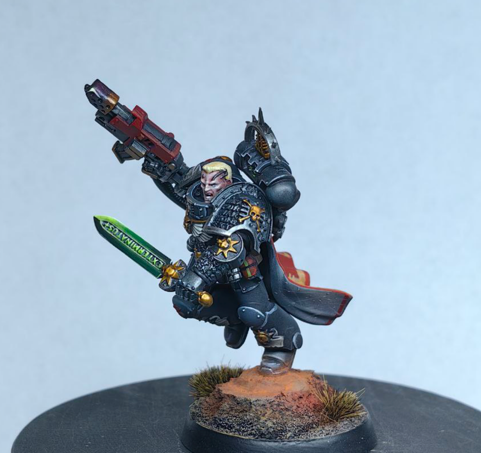 IN STOCK Watch Captain Artemis Deathwatch painted figure Warhammer 40k