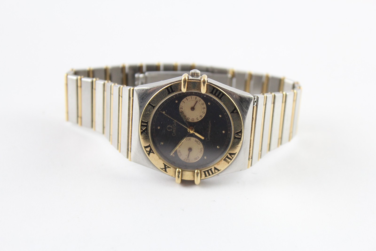 396.1069 Day-Date 9k Steel SPARES/REPAIRS Watch &amp; Constellation Omega Ref Quartz - vintagewatches.pk