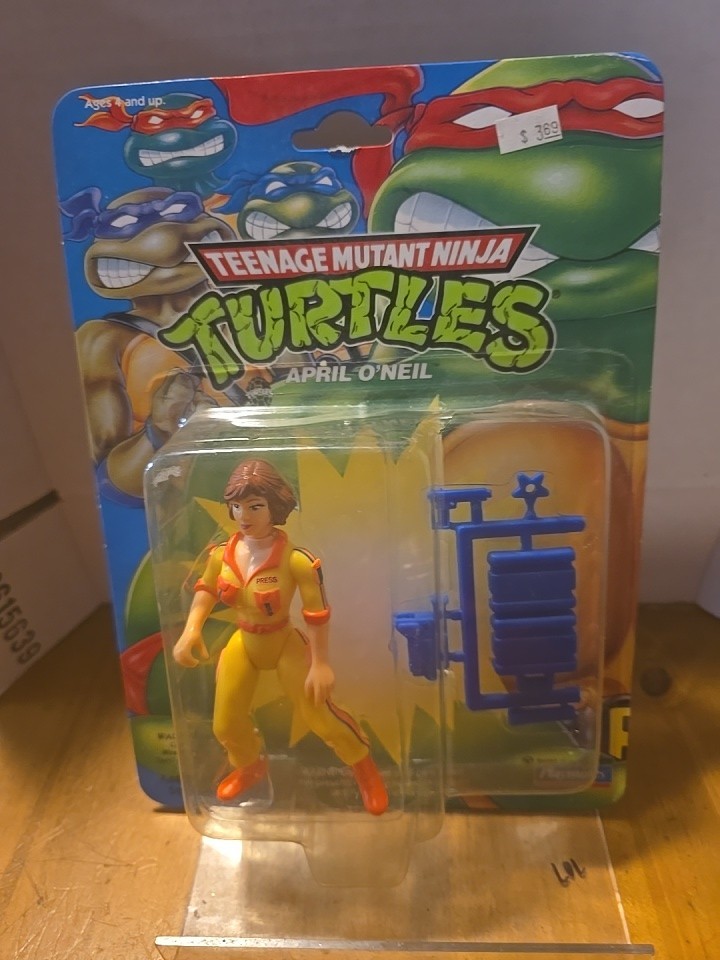 TMNT APRIL O'NEAL SIN USAR, EN CAJA